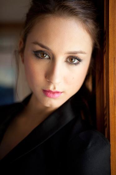 Troian Bellisario