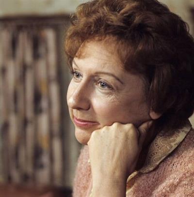 Jean Stapleton