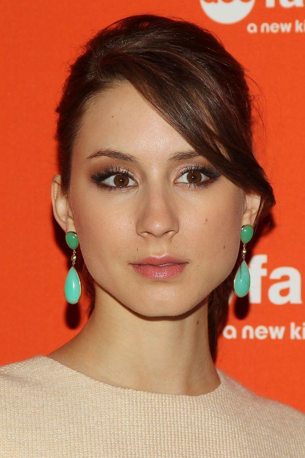 Troian Bellisario