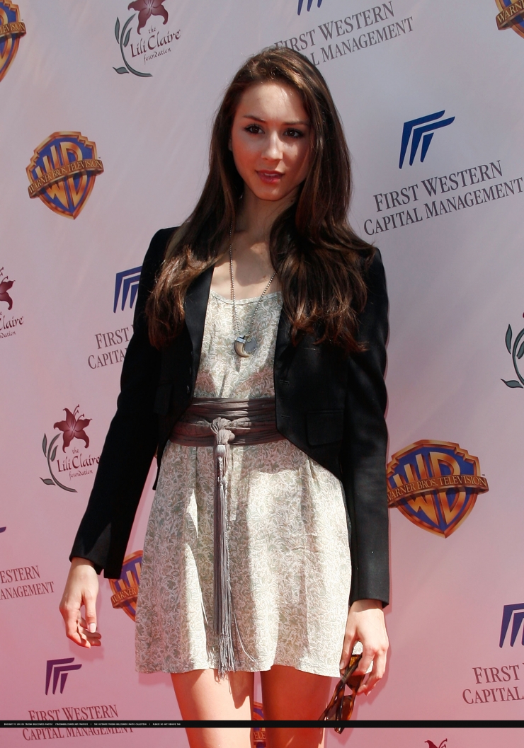 Troian Bellisario