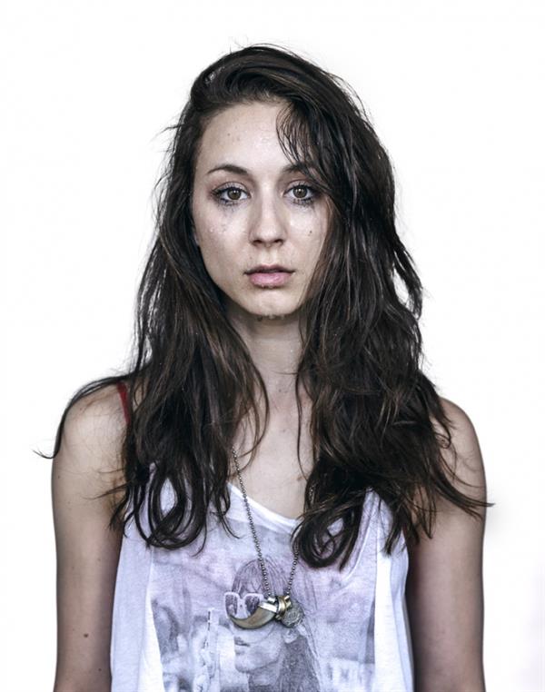 Troian Bellisario