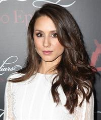 Troian Bellisario