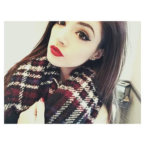 Chrissy Costanza taking a selfie