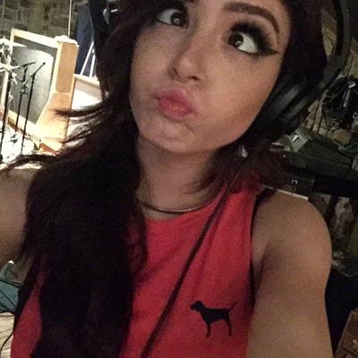 Chrissy Costanza taking a selfie