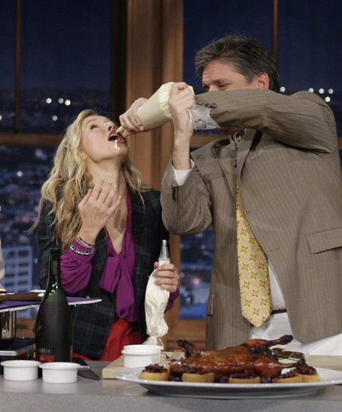 Kristen Bell 'The Late Late Show with Craig Ferguson' - December 11, 2008  