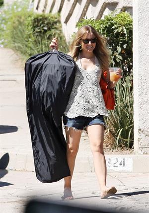 Kristen Bell Running errands in West Hollywood - August 27, 2012