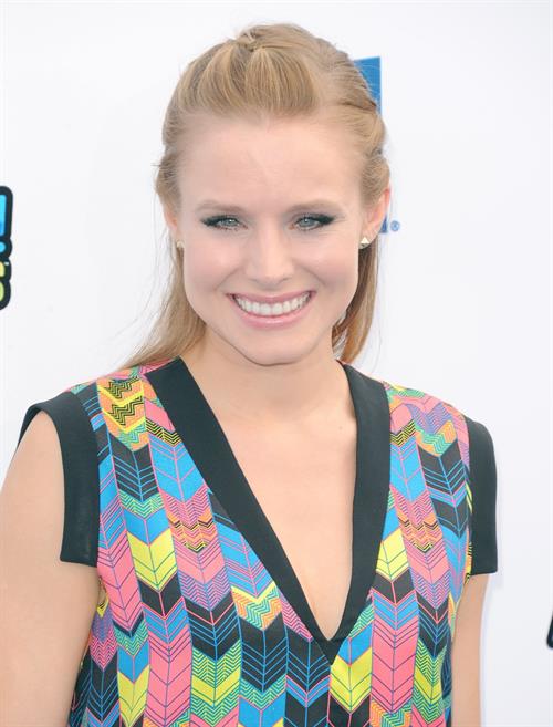 Kristen Bell - Do Something Awards in Santa Monica - August 19, 2012