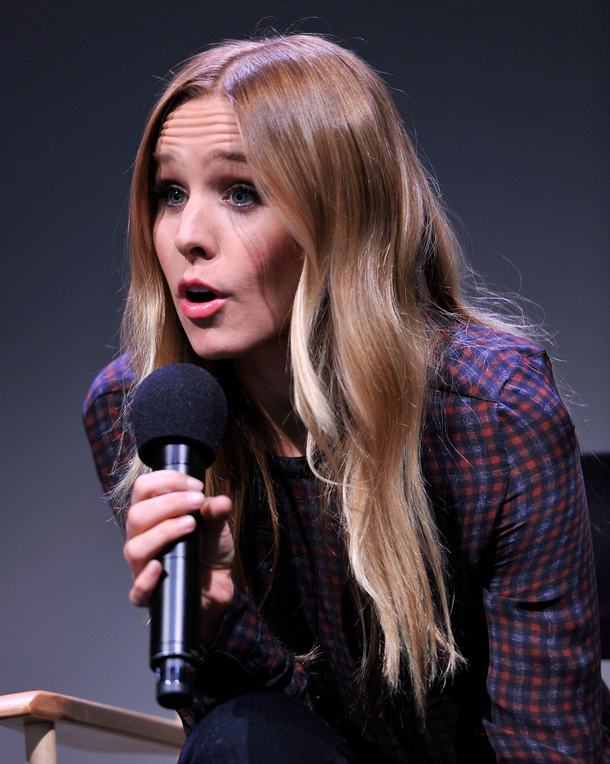 Kristen Bell - Meet the Actors of Hit and Run Presented by Apple in New York City (July 26, 2012)