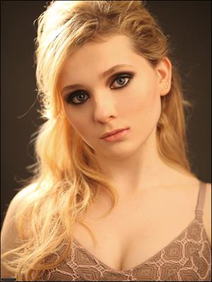 Abigail Breslin Gregg Delman photoshoot 2012 