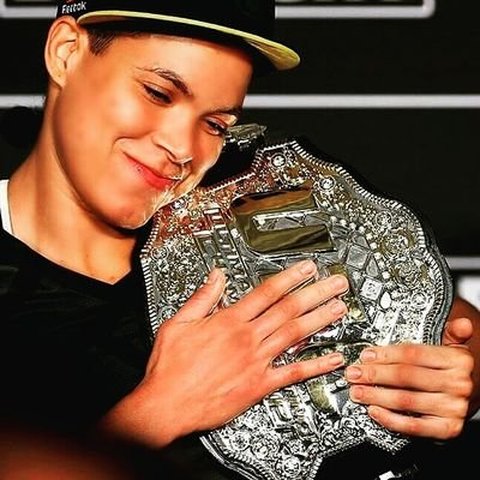 Amanda Nunes