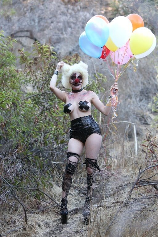 Courtney Stodden as a topless evil clown