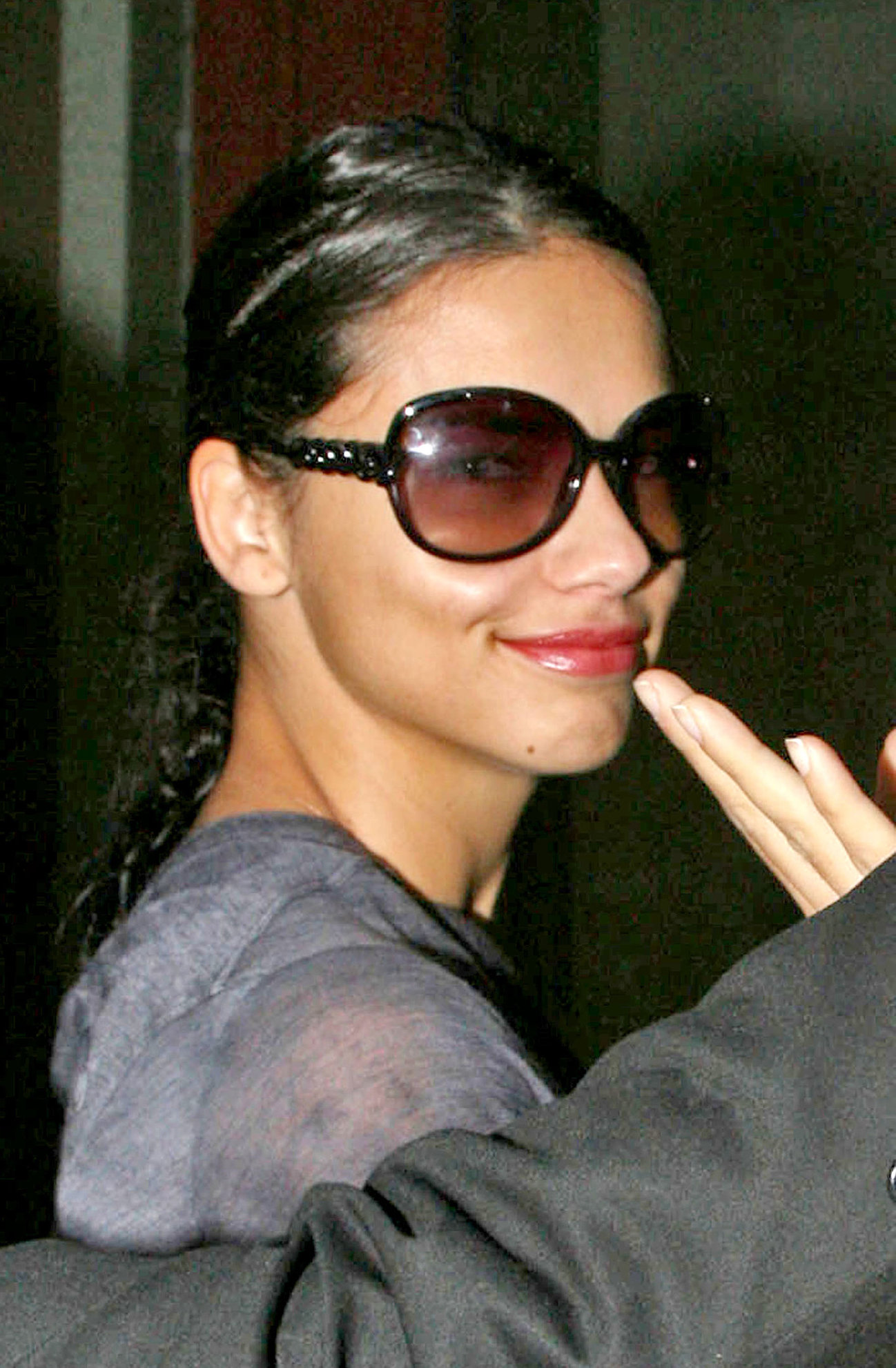 Adriana Lima leaving a medical office in New York City on November 8, 2011 