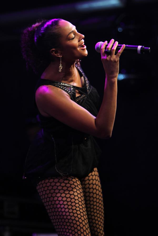 Alesha Dixon - Performs at the switching-on of the Blackpool Illuminations - England 03-09-10