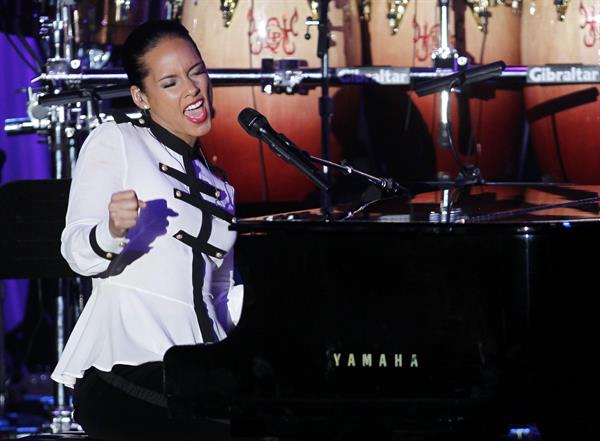 Alicia Keys performs on stage at Clive Davis 2012 pre Grammy gala on February 11, 2012