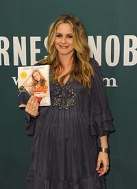 Alicia Silverstone book signing at Barnes and Noble in Los Angeles on March 15, 2011 