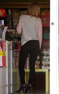 Ali Larter at the dog groomers in Los Angeles 10/22/13  