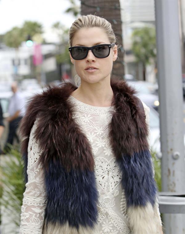 Ali Larter walking in Beverly Hills 11/12/13  