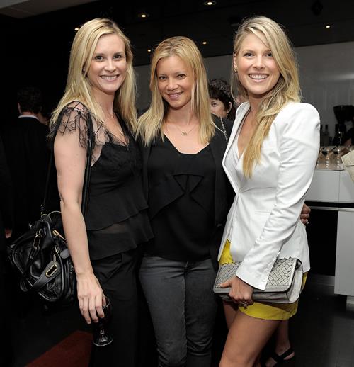 Ali Larter communities in schools celebrates school life fundraiser in Los Angeles on June 15, 2011