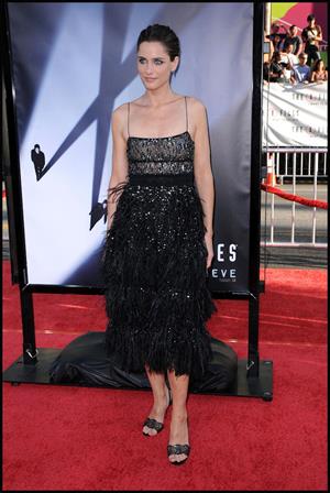 Amanda Peet the X Files I Want to Believe world premiere in Hollywood 