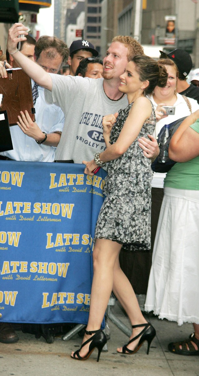 Amanda Peet arrives at The Late Show with David Letterman at the Ed Sullivan Theatre in New York City 