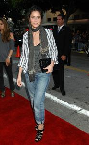 Amanda Peet at the Pineapple Express premiere in Westwood 