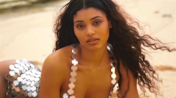 Danielle Herrington for Sports Illustrated Swimsuit Edition 2017