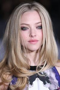 Amanda Seyfried In Time premiere in Los Angeles on October 20, 2011 