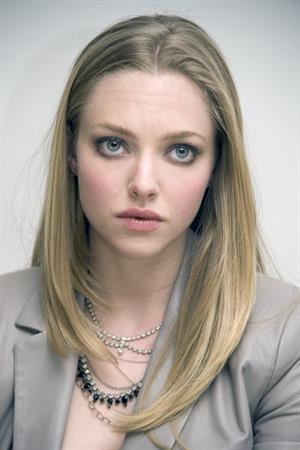 Amanda Seyfried Gone press conference portraits by Vera Anderson in Beverly Hills on February 10, 2012 