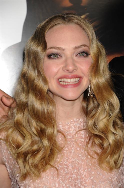 Amanda Seyfried Gone premiere in Los Angeles on February 21, 2012