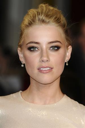 Amber Heard The Rum Diary premiere in London 3-11-2011 