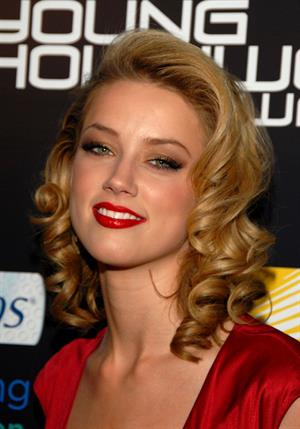 Amber Heard attends Hollywood Life magazine's 10th annual Young Hollywood awards in Hollywood on Apirl 10, 2008 