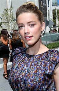 Amber Heard arriving at the Jill Stuart spring 2011 fashion show in New York on September 11, 2010