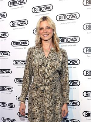 Amy Smart Rimowa New Rodeo Drive store opening party in Beverly Hills on May 16, 2011