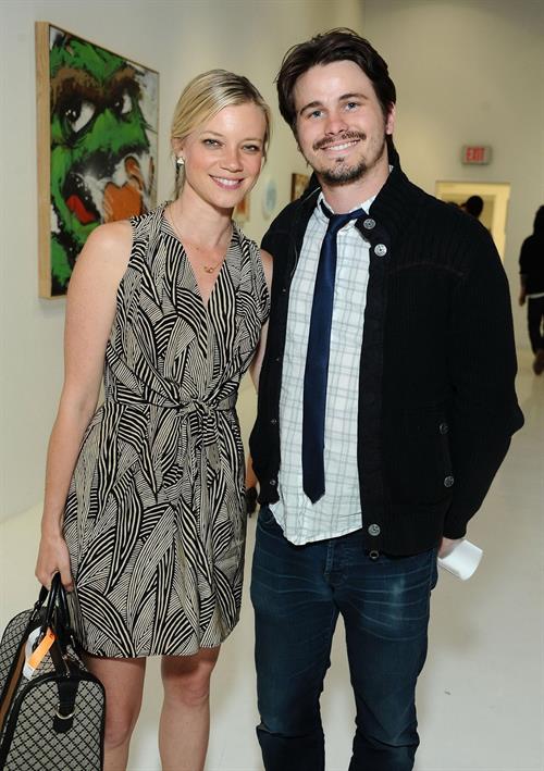 Amy Smart Pictures Amy Smart Neff Headwear 7th letter Sesame Street art exhibit on April 27, 2012