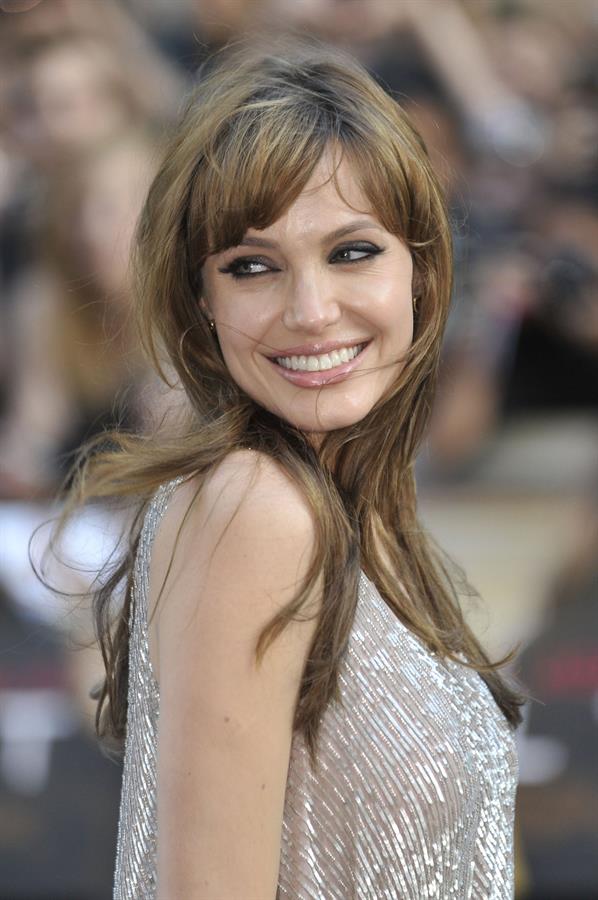 Angelina Jolie Salt Premiere in London on August 16, 2010 