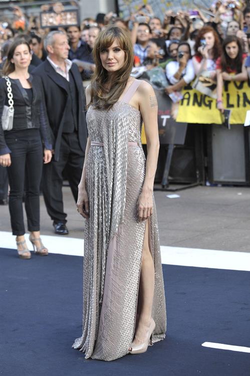 Angelina Jolie Salt Premiere in London on August 16, 2010 