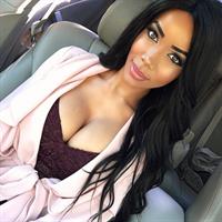 Breana Bowens taking a selfie