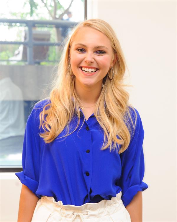 AnnaSophia Robb Twitter Interview at Spring 2013 Mercedes-Benz Fashion Week, September 7, 2012 