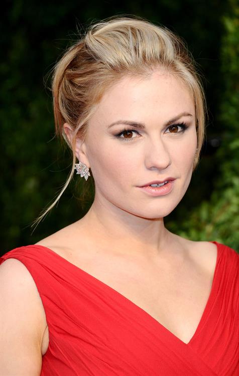 Anna Paquin attending the Vanity Fair Oscar Party in West Hollywood on February 27, 2011