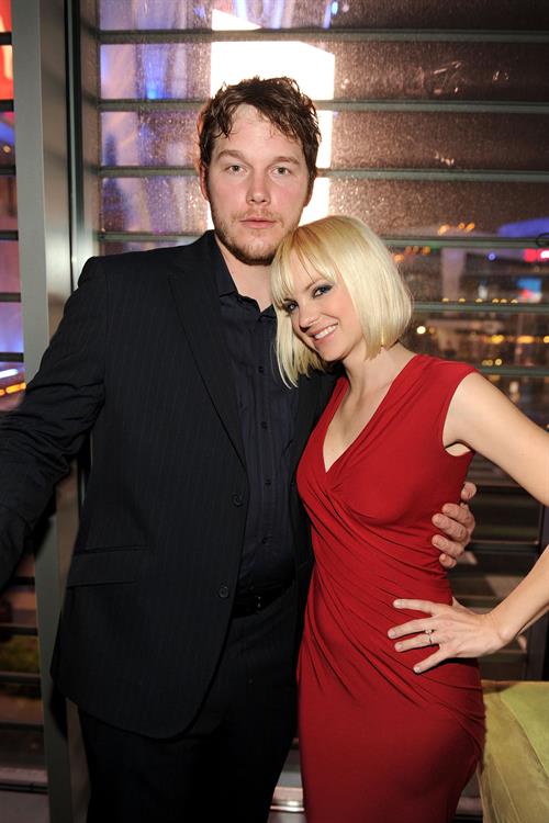 Anna Faris premiere of Take Me Home Tonight in Los Angeles in Los Angeles  2-3-2011 