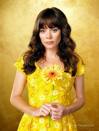 Anna Friel Pushing Daisies Season One promos 