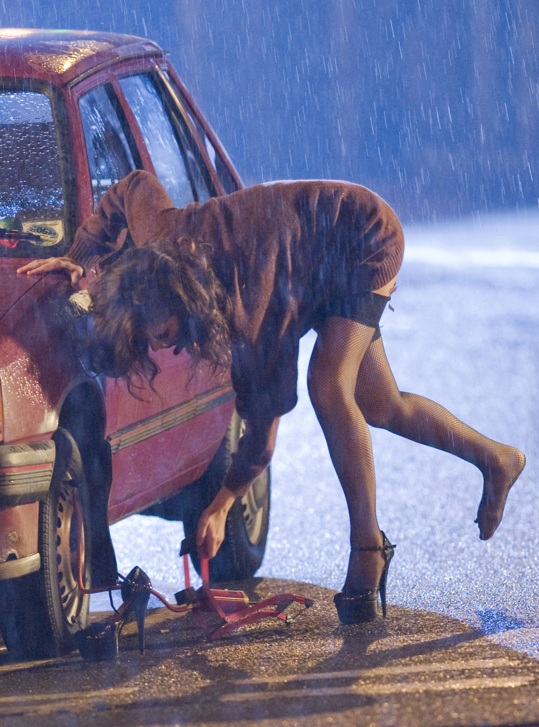 Anna Friel filming the BBC series The Street 