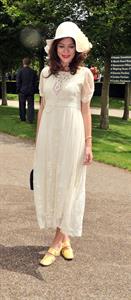 Anna Friel - Glorious Goodwood' Races - August 2, 2012