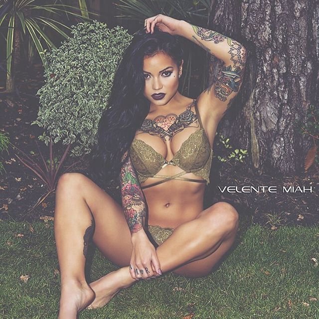 Kayla Cadorna in lingerie