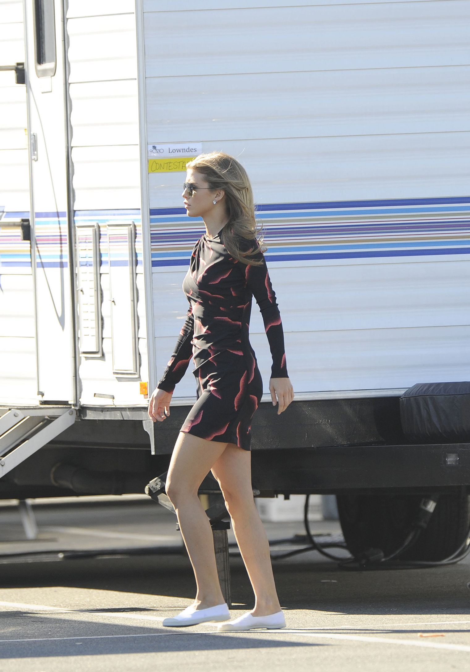 AnnaLynne McCord on the Set of 90210 11/6/12