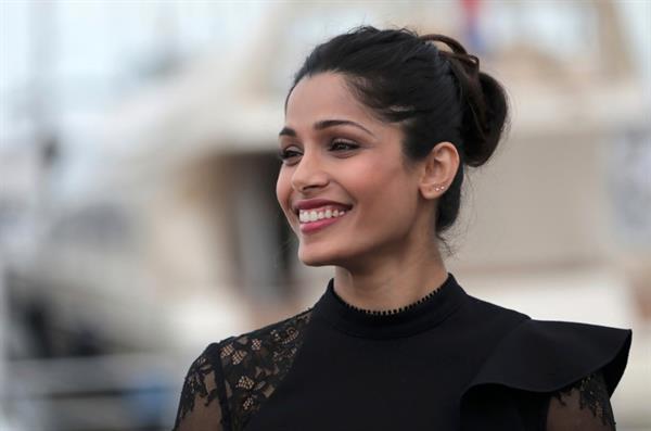 Freida Pinto