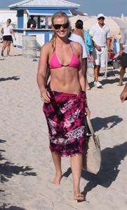 Anne Vyalitsyna bikini candids in Miami 11/23/12 