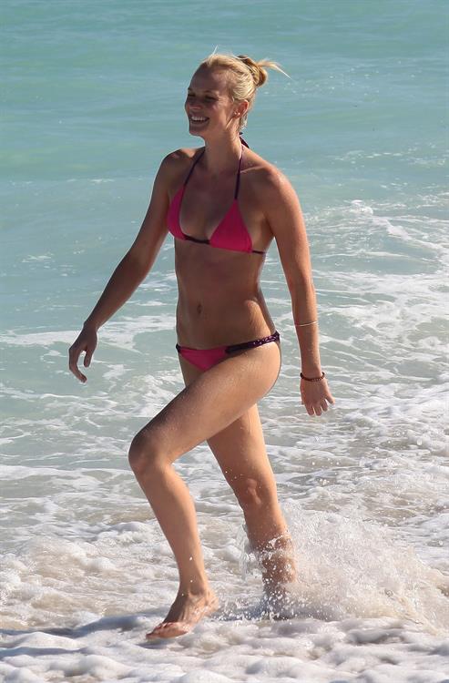 Anne Vyalitsyna bikini candids in Miami 11/23/12 