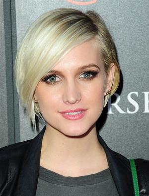 Ashlee Simpson Escape to Total Rewards Event in Hollywood Highland Center in Los Angeles on March 1, 2012