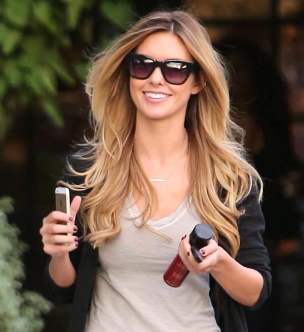 Audrina Patridge Leaving Andy LeCompte Salon in Beverly Hills (November 7, 2013) 